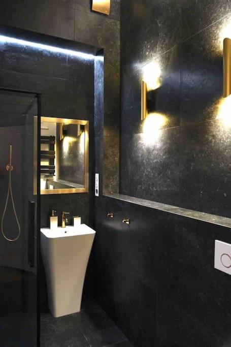 Apartament Glamour Prywatne Jacuzzi Starowislna Cracovie Extérieur photo